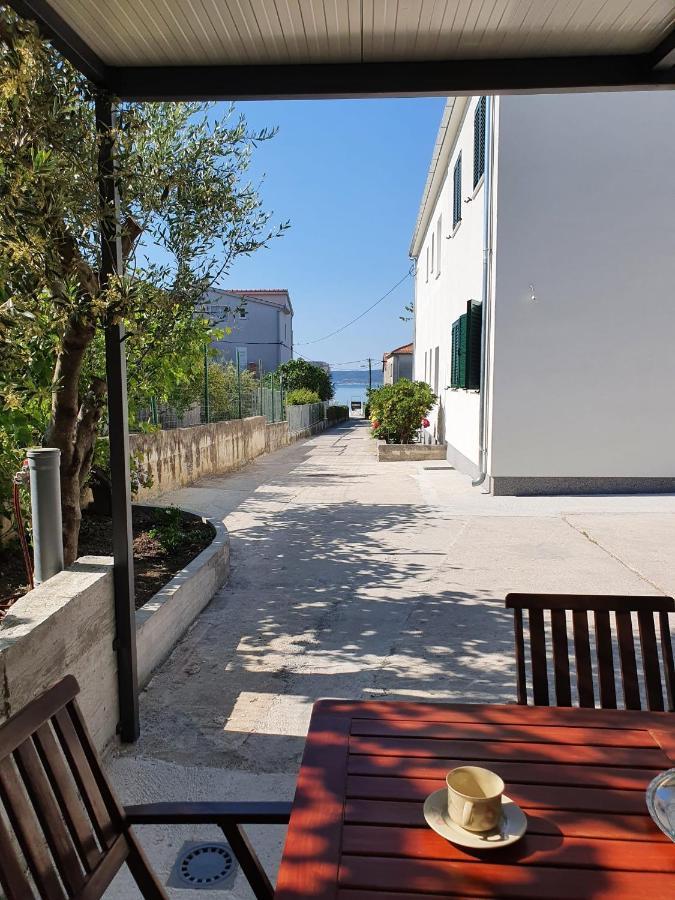 Apartments Lovor & Lavanda Kaštela Eksteriør bilde